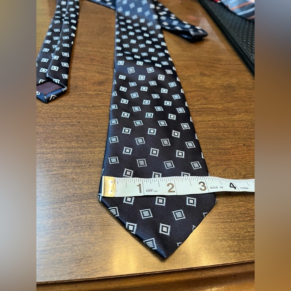Envoy Men’s Tie - Picture 4 of 4